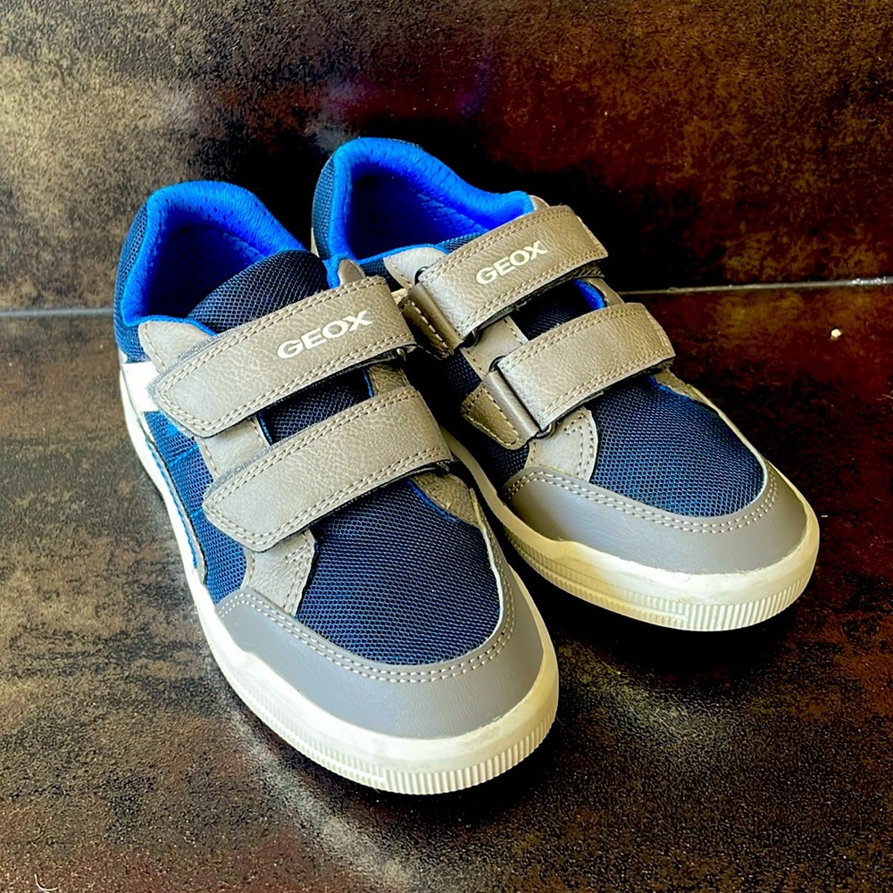 Geox Boys Shoes Size 12.5 Blue Grat